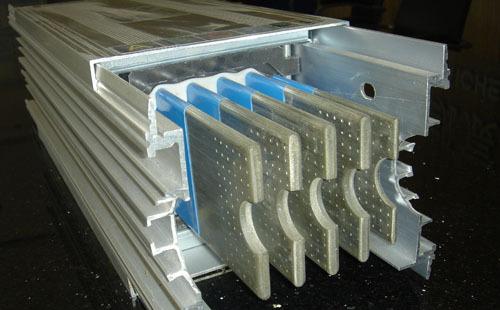 相比電纜，母線槽的技術性能優(yōu)勢有哪些？